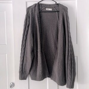 Dark gray open cardigan from Hollister. size Small